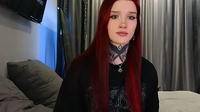 SophieInkk online show from 02-14-26, 01:50