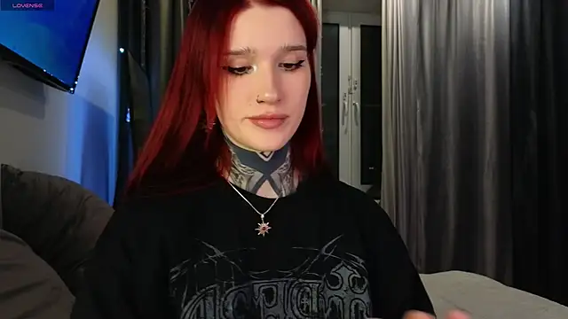 SophieInkk online show from 02-15-26, 03:07