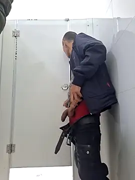 Snapshot of Nacho19cmsex chatting on 02-17-26, 08:17 Nacho19cmsex online show from 02-17-26, 08:17