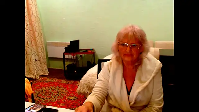 Natali7634 online show from 10-04-25, 05:47