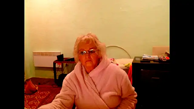 Snapshot of Natali7634 chatting on 02-28-26, 05:18 Natali7634 online show from 02-28-26, 05:18