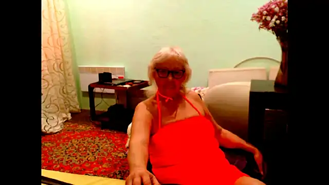 Natali7634 online show from 06-11-26, 04:48