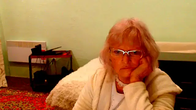 Natali7634 online show from 10-04-25, 04:36