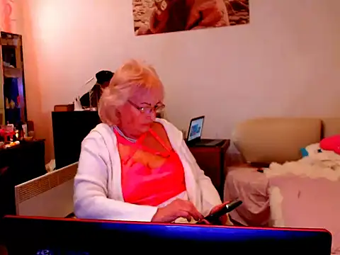 Natali7634 online show from 03-01-25, 12:34