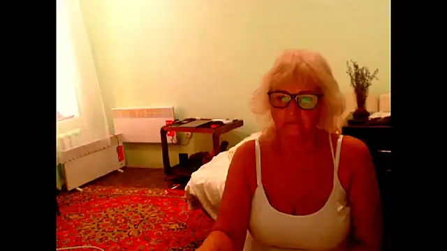 Natali7634 online show from 07-05-26, 04:19