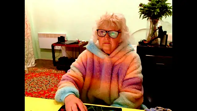 Natali7634 online show from 05-11-26, 04:36