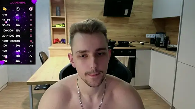 Snapshot of Larstar01 chatting on 02-14-25, 09:21 Larstar01 online show from 02-14-25, 09:21