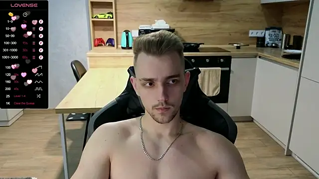 Snapshot of Larstar01 chatting on 02-09-25, 04:29 Larstar01 online show from 02-09-25, 04:29