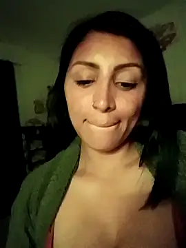 tiffani  love online show from 09-29-25, 01:56