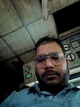 DeepakXxxR86 online show from 02-13-26, 07:36