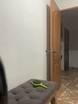 lulu kis online show from 03-28-26, 04:24