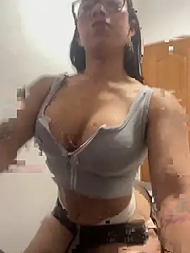 lulu kis online show from 04-07-26, 02:13