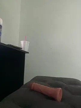 lulu kis online show from 12-23-25, 06:56