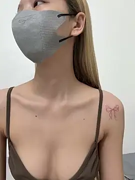 Lucy-Gold online show from 03-03-26, 10:55