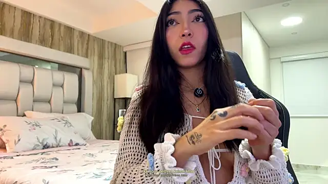 MarianaBranzz online show from 07-28-26, 01:24