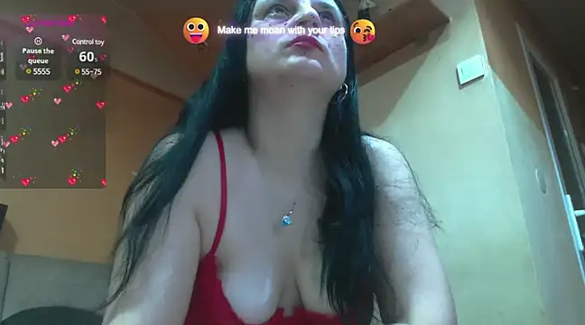 Snapshot of Nickol19721 chatting on 02-05-25, 05:09 Nickol19721 online show from 02-05-25, 05:09