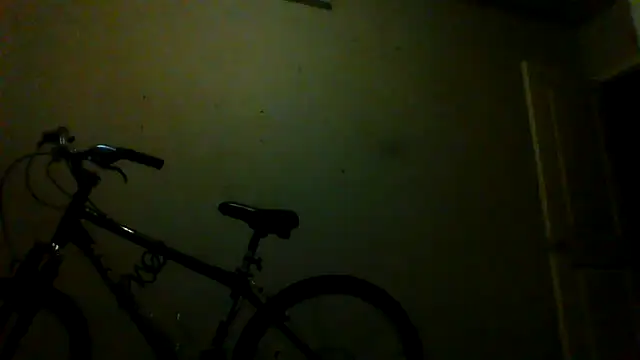 Snapshot of bigdick5157 chatting on 10-14-25, 12:44 bigdick5157 online show from 10-14-25, 12:44
