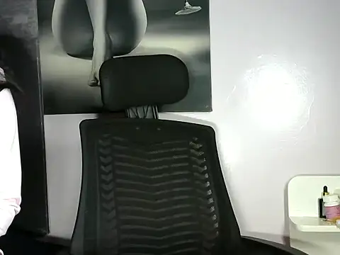 Petite lexii online show from 12-01-25, 06:31