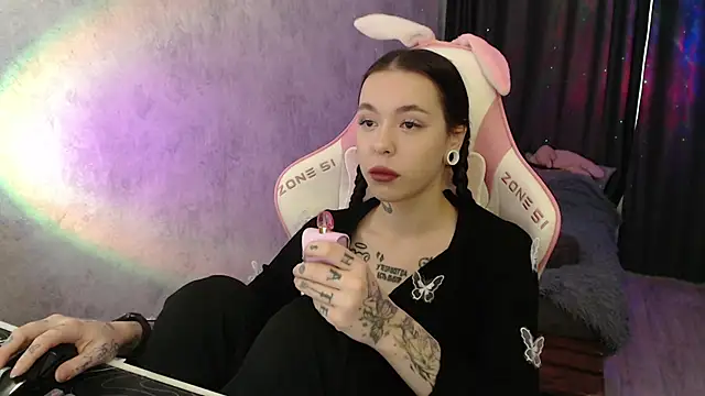 Snapshot of naughty_dakota chatting on 02-02-26, 12:37 naughty dakota online show from 02-02-26, 12:37