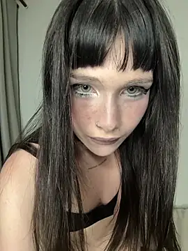 CherryCrystall online show from 07-19-26, 06:04