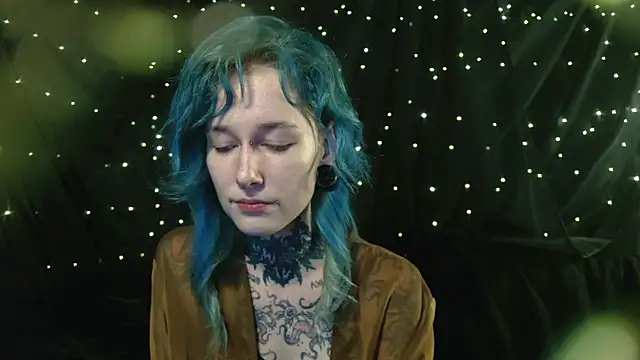 Littlespacemouse online show from 11-18-25, 05:38