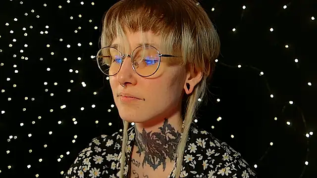 Littlespacemouse online show from 12-22-24, 08:05