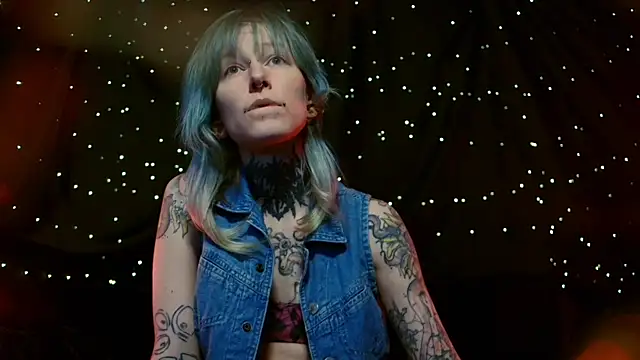 Littlespacemouse online show from 12-21-25, 01:46