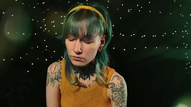 Littlespacemouse online show from 12-04-25, 11:53