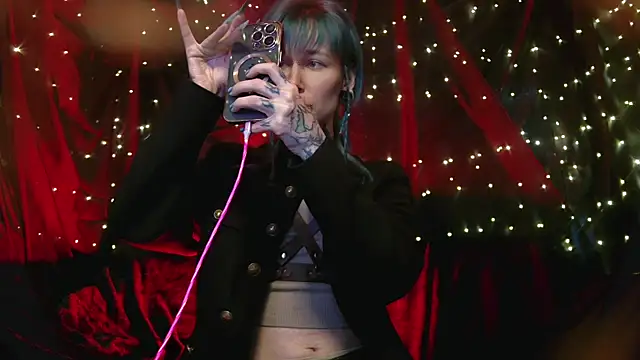 Littlespacemouse online show from 11-11-25, 06:41