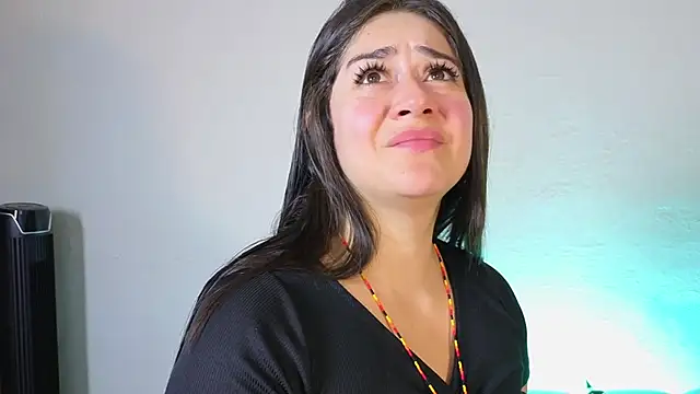 nahomi sweett online show from 04-08-26, 10:39