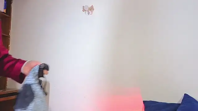 nahomi sweett online show from 04-01-26, 09:32