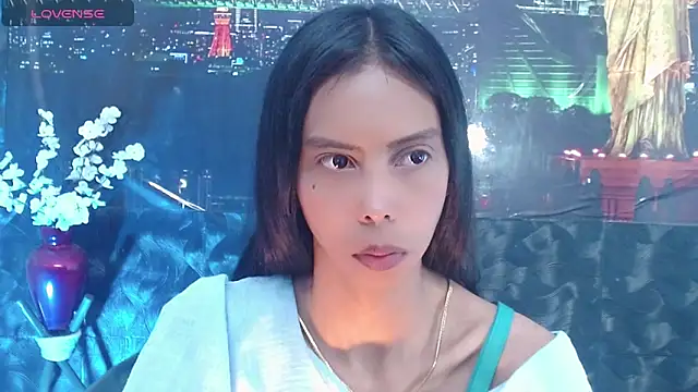 Snapshot of Catalella_Ar chatting on 06-04-26, 03:22 Catalella Ar online show from 06-04-26, 03:22