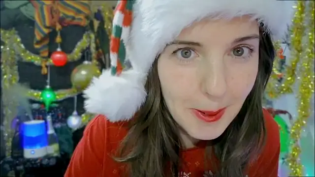 Snapshot of oxitocindi chatting on 01-01-25, 12:32 oxitocindi online show from 01-01-25, 12:32