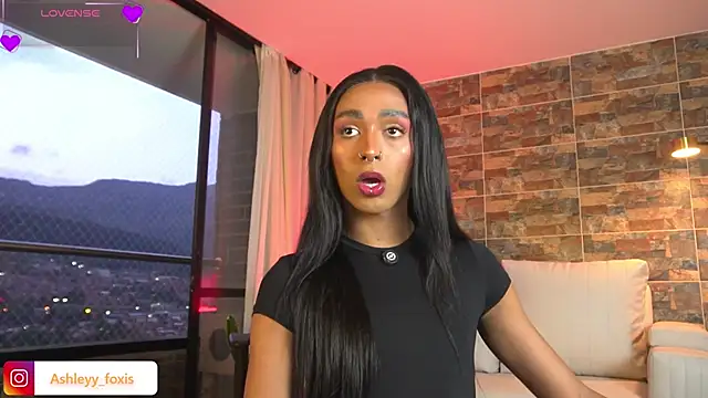 Ashleey Fox online show from 02-17-26, 11:13