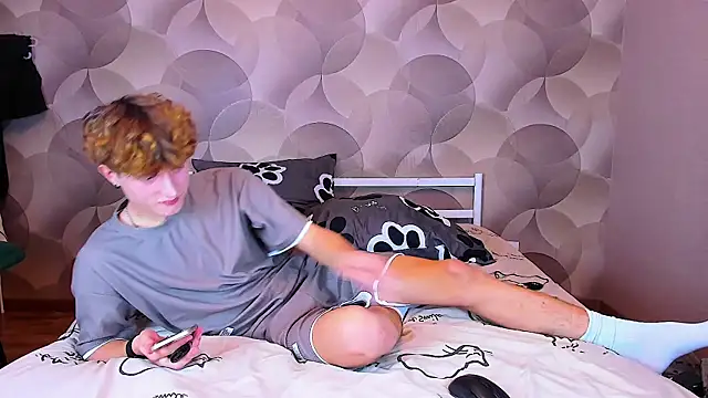 Ian Flor online show from 11-23-25, 06:29