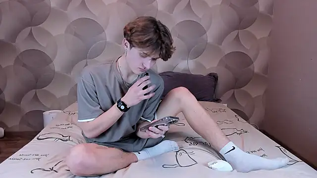 Ian Flor online show from 02-24-26, 03:57