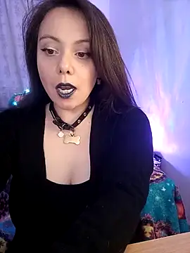Kimiechanuwu online show from 11-28-25, 05:24