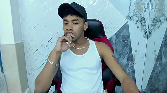 Hottwinkguys online show from 11-13-25, 10:35