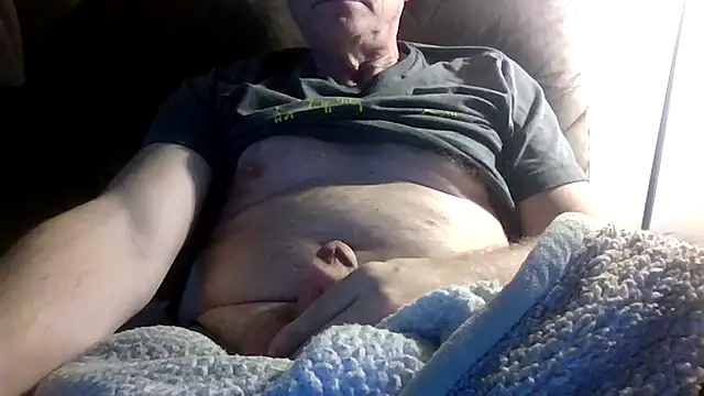 Snapshot of pjkrun66 chatting on 11-22-25, 03:00 pjkrun66 online show from 11-22-25, 03:00