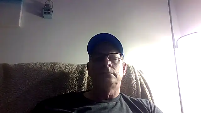 Snapshot of pjkrun66 chatting on 11-24-25, 10:10 pjkrun66 online show from 11-24-25, 10:10