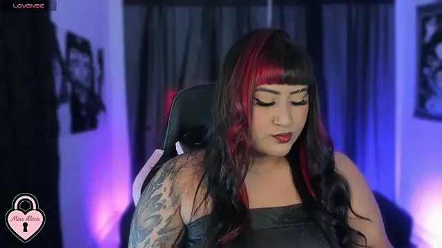 Snapshot of Tellme_Alexa chatting on 01-17-26, 03:43 Tellme Alexa online show from 01-17-26, 03:43