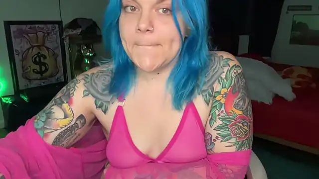 CherryBombBomb online show from 02-10-26, 06:01