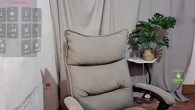 Snapshot of agreeable-22 chatting on 10-16-25, 11:02 agreeable-22 online show from 10-16-25, 11:02