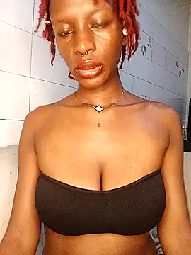 Ayrella02 online show from 11-17-25, 12:14