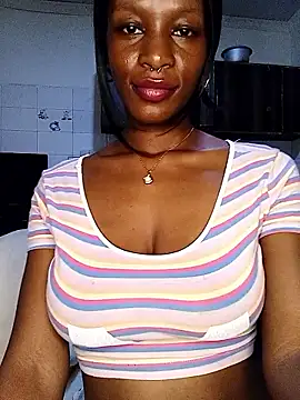 Ayrella02 online show from 01-12-26, 01:01