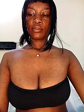 Ayrella02 online show from 05-10-26, 02:41