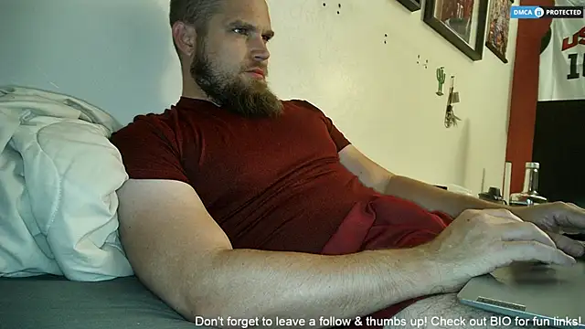 Snapshot of dikdowndaddy chatting on 06-27-26, 12:11 dikdowndaddy online show from 06-27-26, 12:11