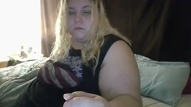 Tabbycat27 online show from 10-05-25, 02:02