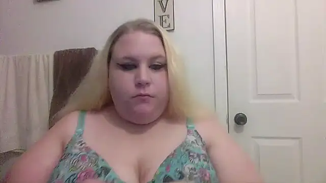 Tabbycat27 online show from 09-20-25, 01:49