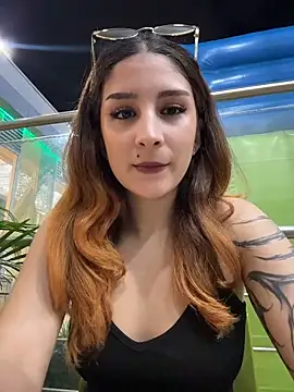 Snapshot of Mon_Cherry chatting on 04-02-26, 01:46 Mon Cherry online show from 04-02-26, 01:46